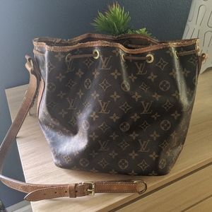 Vintage Louis Vuitton Purse